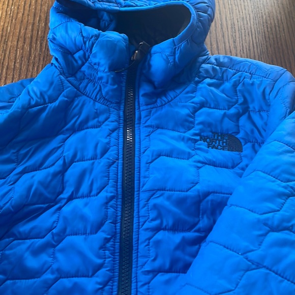 The North Face Jackets \u0026 Coats | Royal Blue North Face Puffer | Color: Blue | Size: 10B | Danabcaputo's Closet